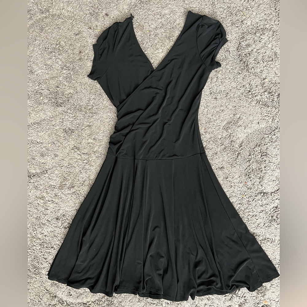 Janette Plus Black V-neck A-line Cap Sleeve Faux Wrap Dress Size 2XL - Picture 2 of 2